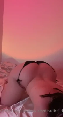 low - Fully nude fingering my pussy. As mt big guge tits hang down. Im