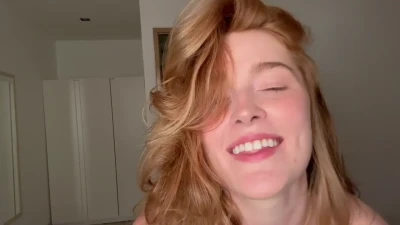 jia_lissa - The kissing of the whipped cream off my toes bundle just sent out xx