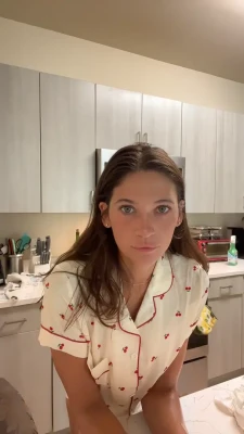 itsmarsworld22 - Spanking as I open the fridge
