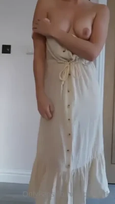 beckyxxoo - Hello, hello, are you there? 😥😈