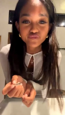 maeurn1 - Late night booty tease