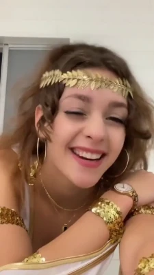 umitsclaire - oh hey here's a vid of me fucking a toy in a few angles! It felt so