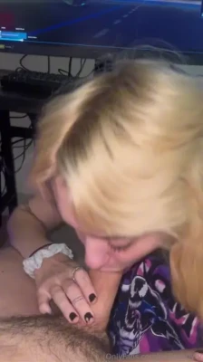 charleygrayyy - What's your favorite thing to watch besides me with my hitachi?