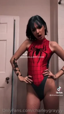 charleygrayyy - hiiiii u guys! remember when i said i was coming back a couple weeks