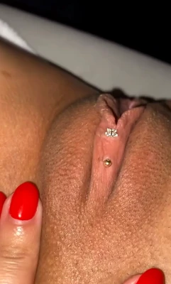 mykindofkimber - A little hot tub clip for yall 😇.