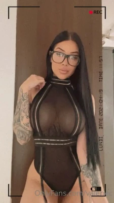 valeriekay - If I had a Dick 😂