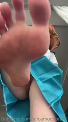 alicemoonvip - Dick engulfed by belly and pad…
