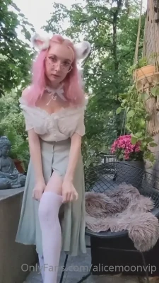 alicemoonvip - So how was your night 😏