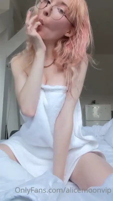 alicemoonvip - Stream started at 06/22/2023 12:55 am  Let's have some relief from