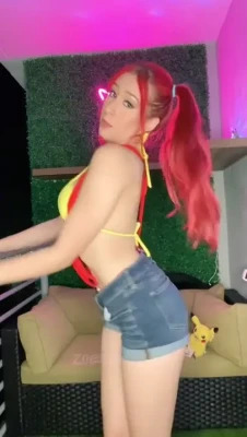 zoeydigiacomo - A 🎁 gift for my subscribers who have a Beautiful Sunday.  Me gusta