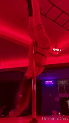 zoeydigiacomo - Using myself with 10 inches