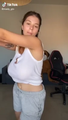 madygiofficial - I love when I wiggle my toes in my clips cause I know so many
