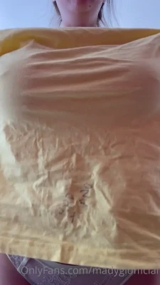 madygiofficial - Say hello to my little friend hehe vulva... I'm the new Queef