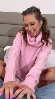 rieleyreidx3 - Is that a new mole? :) x