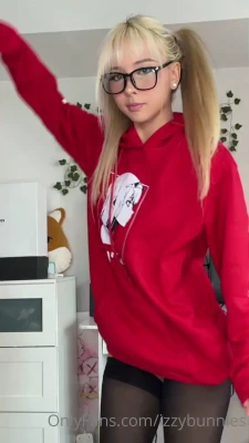izzybunnies - Okay update :) Hi guys! I’ve been in Nevada visiting family so
