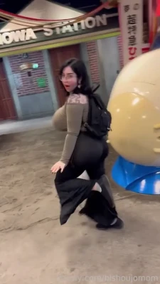 bishoujomom - Finger my hole daddy