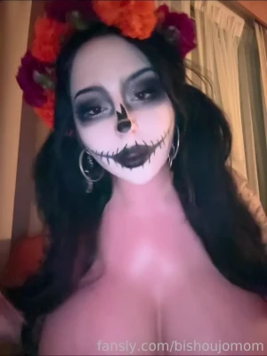 bishoujomom - I've been a very good girl this year... wanna see? A special XXXmas