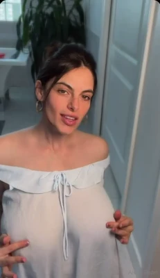 alexapearl - mmm I need u here eating my pussy n dicking me down, I always sleep