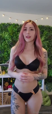 luxlo - Tip $20 for a naughty bathtime video. I wanna get that cock hard!
