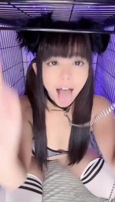 kittyxkum - the ground seems like a good place for you to fuck me
