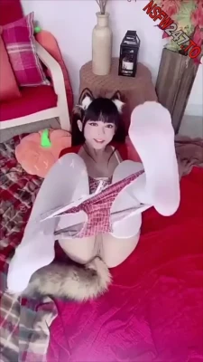 kittyxkum - Oily shower