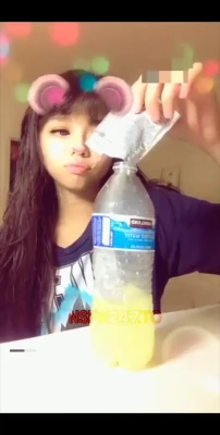 kittyxkum - I love taking baths hehe