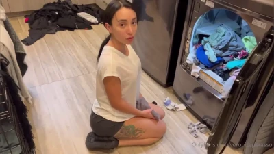 veronicaperasso - Sexy blonde in LESBIAN FOOT WORSHIP No drama, no story, no
