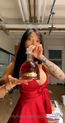 spo0pykitten - 《21-05-22》裸体瑜伽 高难度体位  柔软的身体
