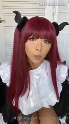 spo0pykitten - Swipe ➡️ to see me spread 😈🍑 getting my hair done today so