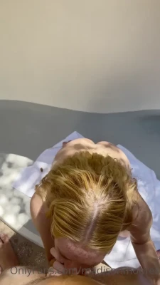 madisonmoores - Oops, my top is sliding down! Now it's all out, i hope you'll show