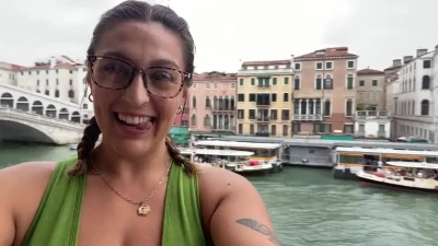 tatievans - Si quieren que quite la mano dejen sus likesss 🔥