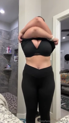 tatievans - Pink to make the boys wink with my friend Evie