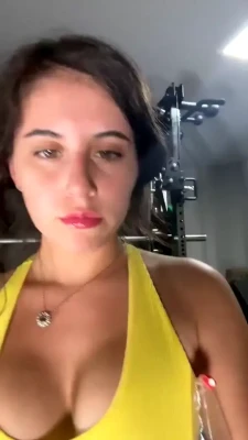 violetsummer - Let’s shout out to Charles for being my first subscriber today!!