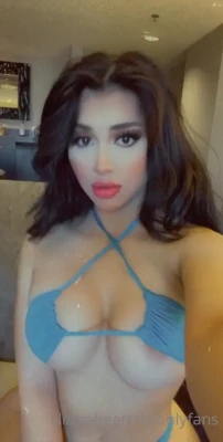 lilianaheartsss - Spanking that booty 😈