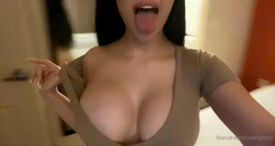 lilianaheartsss - You know what you have to do, get on your knees and lick that ass