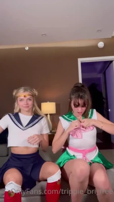 trippiebri - Secretly masturbating in a group voice chat 😅💦 [7:21] - I