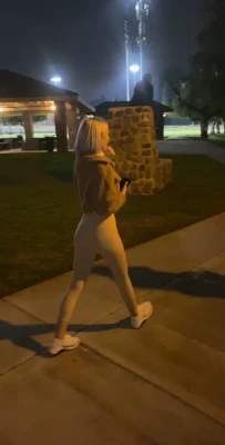 allipark22 - Happy Freaky😈FriYay🍑👋