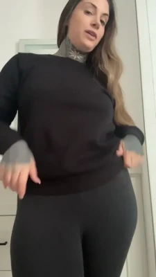 giulianacabrazia - Just a little tease in the bunny suit
