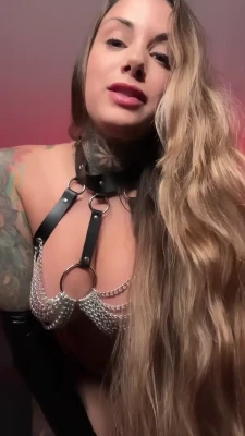 giulianacabrazia - 🔥#Ad🔥 you're looking for a pleasurable and FREE daily content