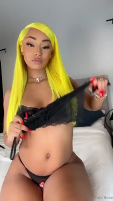 rubirose - Can you give it a good slap for me? 🤭 part 1