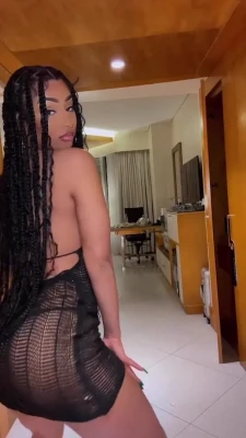 rubirose - Quarantine #2 got me going fucking crazy BEING bored AF 🙄🙄 but