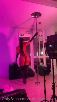 rubirose - Watch me strip for you, fill all my holes with toys then let you have