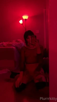 nonsalemwitch - Around for some sexting fun today!
