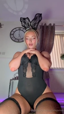 charlotteparkes - you’re so fun to tease 😜🥰❤️