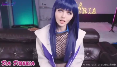 siasiberia - Auntie owns those balls