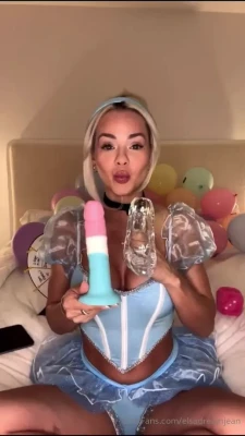 elsadreamjean - Make me sing baby <3