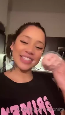 chromitaaaaa - About to get my period and had the urge to stretch out and fuck my