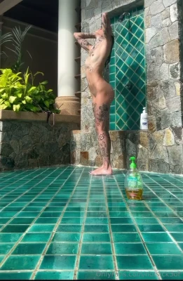 notsickof3xxx - Goooodmorning 😍 I just woke up hehe