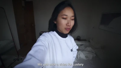 lunaokko - Would you like them in your face this way?