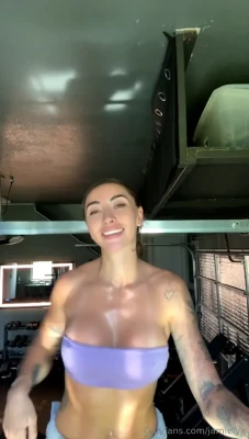 jamielyn - Really craving my butt and pussy to be licked, in no particular order